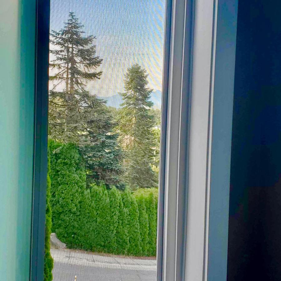 Mountain Retreat 3 Bedroom Garden House Near Heritage Park, Coliseum , Hwy 1, Fishing, Cultus Lake Chilliwack Eksteriør bilde